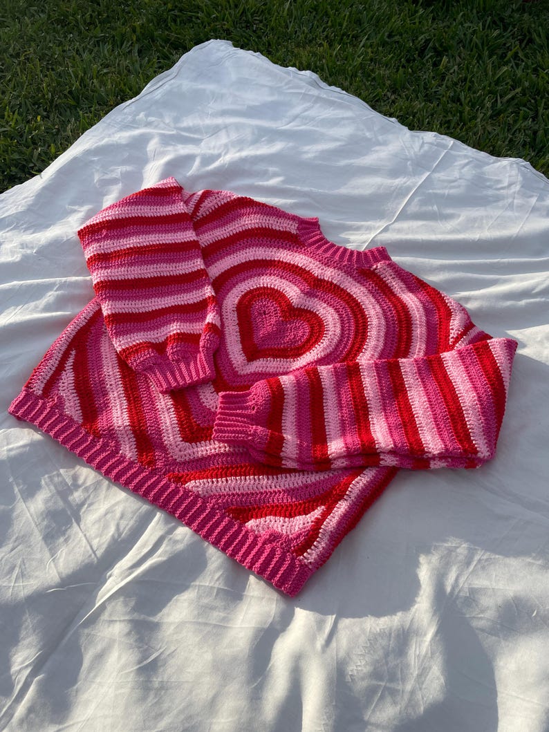 Heart Sweater-Pullover Crochet Pattern